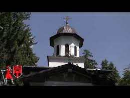 Aflata pe strada nicolae rosu, in sectorul 2, aceasta biserica poarta si hramul sfantului ierarh nicolae. Biserica Adormirea Maicii Domnului Sinaia Dinca Valeria PloieÈ™ti