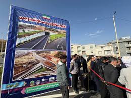 مهر - رشیدی: تقاطع تکیه و چمن دسترسی به نقاط گردشگری سنندج را تسهیل می‌کند