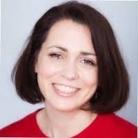 Louise Everett's Instagram, Twitter & Facebook