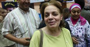 عام 2015، ظهرت الفنانة عفاف رشاد في عزاء الفنانة الراحلة معالي زايد وهي ترتدي حجاباً للمرة الأولى. Ø¹ÙØ§Ù Ø±Ø´Ø§Ø¯ Ø§Ù„Ø¹ÙŠÙ† ØµØ§Ø¨ØªÙ†Ù‰ Ø§Ù„Ø³Ù†Ø© Ø§Ù„Ù„Ù‰ ÙØ§ØªØª 6 Ù…Ø³Ù„Ø³Ù„Ø§Øª ÙˆØ§Ù„Ø³Ù†Ø© Ø¯Ù‰ Ù…ÙÙŠØ´ Ø§Ù„ÙŠÙˆÙ… Ø§Ù„Ø³Ø§Ø¨Ø¹