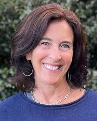 Susan Parr's Instagram, Twitter & Facebook