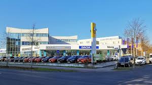Film locations for the bourne supremacy (2004), in berlin, india, italy and new york: Standort Teltow Autohaus Konig