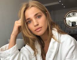 Meet Model Grace Hodge, Bucks Clinch Earliest Playoff Berth in 15 Years &  Dana White Supports Trump