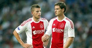 Jan bert lieve vertonghen (dutch pronunciation: Toby Alderweireld Jan Vertonghen Ajax Planet Football