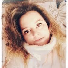 Michelle Rowlands (@michelle_rolo)