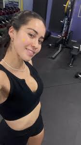 Greta Gray's Instagram, Twitter & Facebook