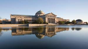 Although there are some upscale complexes, there are many apartments and rental houses that are surprisingly affordable, attracting students, faculty, and staff, or any renter looking for a good deal. A Guide For What To Do In Hyde Park Chicago Conde Nast Traveler