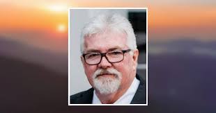 Wade Sutton's Instagram, Twitter & Facebook