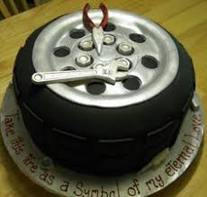 No worries cake central design studio makes the best car cake desig. Birthday Cake For Men Car Http Dimitrastories Blogspot Com