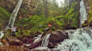 Keindahan air terjun jumog sudah sangat populer, khususnya dikalangan pecinta fotografi. 36 Tempat Wisata Di Mojokerto Dan Harga Tiket Masuk 2021