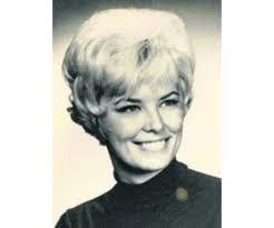 Cherie Beck's Instagram, Twitter & Facebook