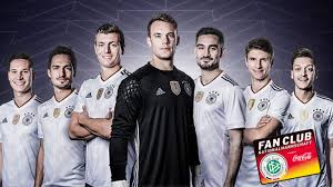 So sieht das neue weiße dfb trikot aus: 99 95 Euro Fur Confed Cup Trikot Plus Fan Club Mitgliedschaft Dfb Deutscher Fussball Bund E V