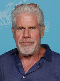 Ron Perlman — Wikipédia