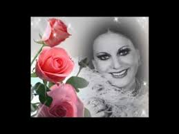 Ela Altin Engine Dalmissin Gozlerin Nemli Acem Kurdi R G Youtube Gozler Youtube