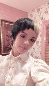 This means your aesthetic announces you as childish, doesn't care about what others think and is you got carousel aesthetic. Wallpaper Aesthetic Melanie Martinez Novocom Top