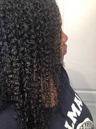 That way, it doesn't need to reach up to the air for moisture and frizz. 3b 3c Hair Wet