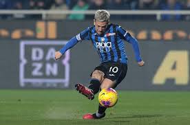 #papu gomez #atalanta bc #serie a #atalanta #alejandro gomez. Atalanta Vs Valencia Papu Gomez Con Una Gambeta Se Abre Un Mundo Deportes El Pais