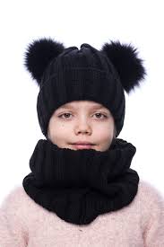 Fill a bucket with water and soap. Knitted White Wool Hat With Two Pompoms Black Beautyfur Com