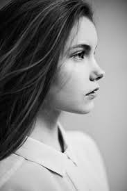 Black And White Profile Pictures Drawing She Was Seemed Older Than She Was A Deepness In Her Eyes That Was Almost Startling Face Profile Profile Drawing Girl Face