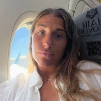 90+ "María Inda" profiles