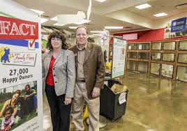 The puppy store in st. Controversial Puppy Store Closes The Blade