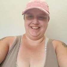 Jennifer Shaul's Instagram, Twitter & Facebook