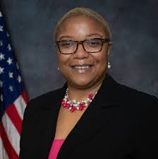 Rosa Clemons's Instagram, Twitter & Facebook