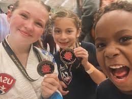 Amelia Dale (@ameliaaaron8) • Instagram photos and videos