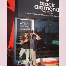 Είχα και μια περιπέτεια υγείας με το νεφρό και κόντεψα να το χάσω ανέφερε ο ηλίας βρεττός. Hlias Brettos Deite 8a Pisteyete Poios Toy Xtyphse To Neo Toy Tatoyaz Fwto Fay S Book