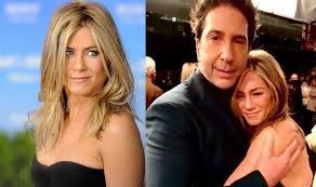May 27, 2021 · it only took one false start due to a pandemic, and a reported $2.5 million each, but hbo max finally got jennifer aniston, courteney cox, lisa kudrow, matt leblanc, matthew perry, and david. Jennifer Aniston Seen Cosying Up To Friends Co Star David Schwimmer After Crush Detailed Celebrity News Showbiz Tv Express Co Uk