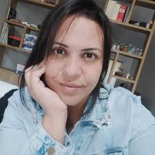 Seu psicólogo deve tá muito feliz!!