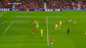 At the age of nine, he joined dutch club psv eindhoven before signing for manchester united in november 2011. Video Andreas Pereira Scores Unbelievable 25 Yard Volley Off The Bar