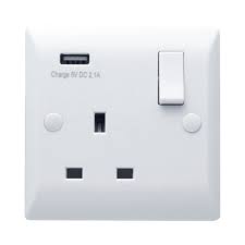 Whether these power grommet desk outlets pop up, flip up, pull up, or rotate over, the idea is simple: Hamilton Vogue 13a 1 Gang Switched Socket With Usb Outlet Ukes