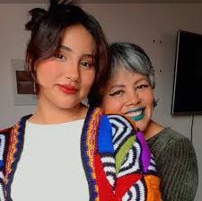 Isabel Barrientos's Instagram, Twitter & Facebook