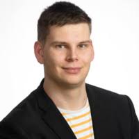 100+ perfiles de «Victor Nielsen»