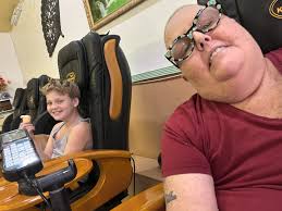 Michelle Barrett Gower (@mbgstyle211) • Instagram photos and videos