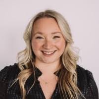 Andrea Lasko's Instagram, Twitter & Facebook