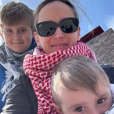 If only there had been warning signs that Pete Hegseth was completely  unqualified for his job.