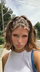 Iris Bacon (irisbacon17)