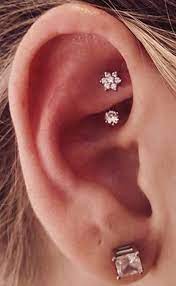 Ear Piercing The Different Types And Amazing Pictures Amazing Different Ear Pictures Piercing T In 2020 Cool Ear Piercings Earings Piercings Ear Piercings Chart