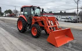 Kubota B7510DT Tractor