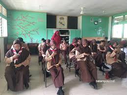 Charles kusuma wijaya smp negeri 1. Melihat Terobosan Man Tanjungpinang Pro Pinang