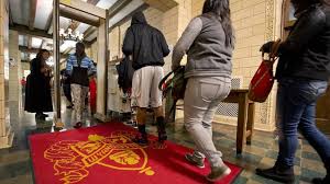 Minelab metal detectors delivers the world's best metal detecting technologies for treasure hunting, gold prospecting, and countermine operations. Metal Detectors In Schools Source Of Safety Or Anxiety The Kansas City Star