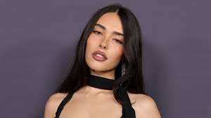 Madison Beer candidly opens up about her suicide attempt after shocking  nude photo leak at age 14 | Daily Mail Online