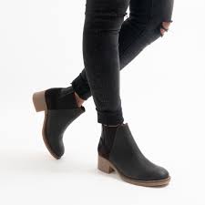Classic leather chelsea boots featured in a versatile flat style with statement pull tabs on the ankle and heel. Brown Ankle Chelsea Boots Womens Closeout 44cc7 20550