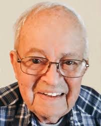 Richard Hallatt's Instagram, Twitter & Facebook