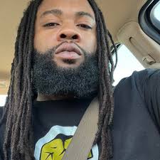 I'm in Rec last night and lil dude with the pink hair starts to SELL tf out  of us when we were up 12 with two minutes to go. Randomly pulls 4