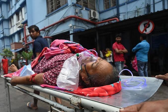 R G Kar Hospital Incident | Sufferings of patients continued due to R G Kar Medical College incident - Anandabazar