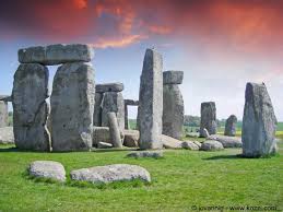 Are you looking to seek out one of the most famous and mysterious monuments across the world? The British Shop Blog Alltag Im Schatten Von Stonehenge
