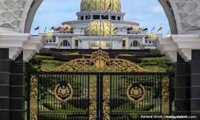 Sementara di negara tetangga ri sendiri, terdapat istana nurul iman brunei. Istana Negara To Make Official Statement This Evening The New Sarawak Bold Insightful News Opinions